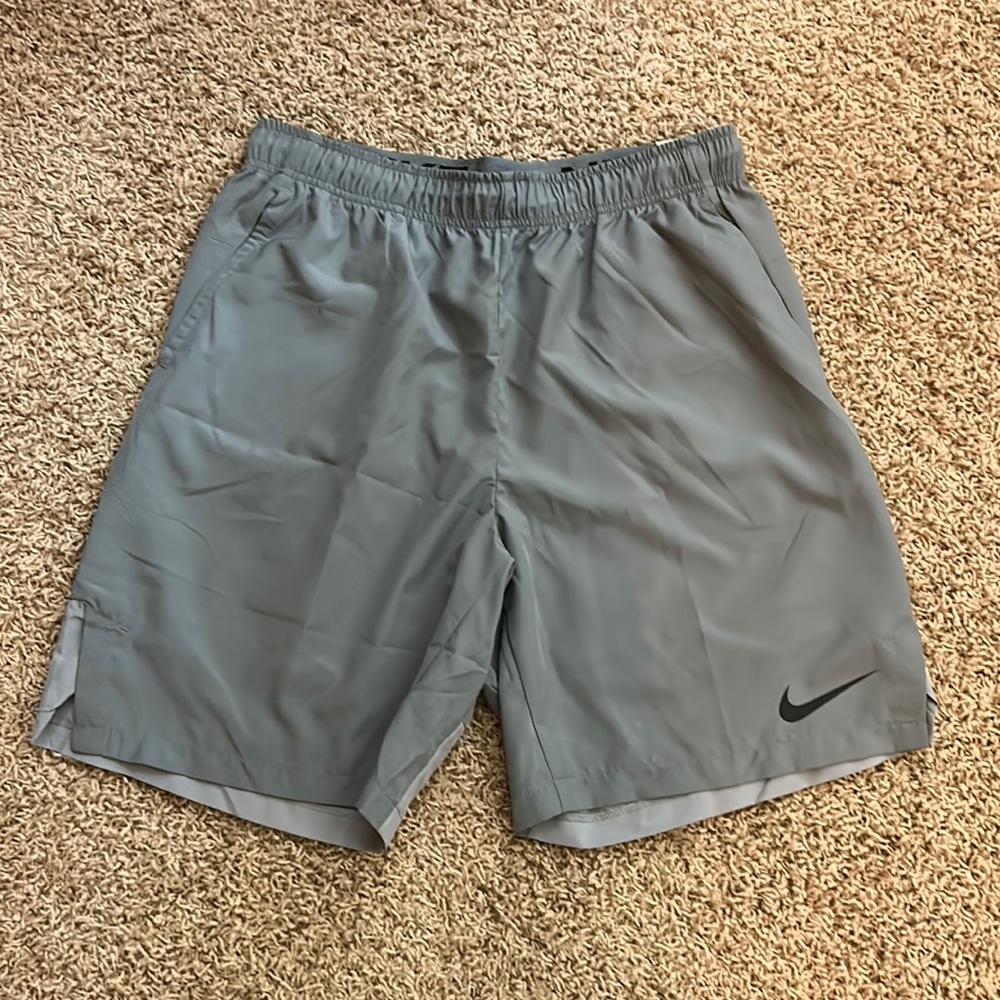 NWT men’s Nike shorts